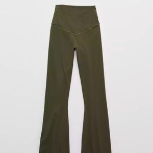 OFFLINE By Aerie Real Me High Waisted Crossover Flare Legging